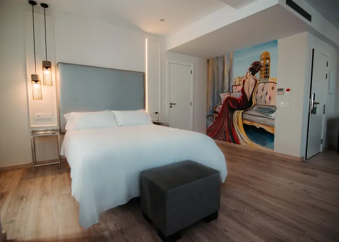 Hotell Urban Anaga 4*