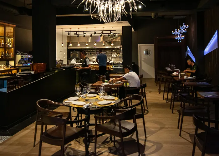 Urban Anaga Hotell 4*