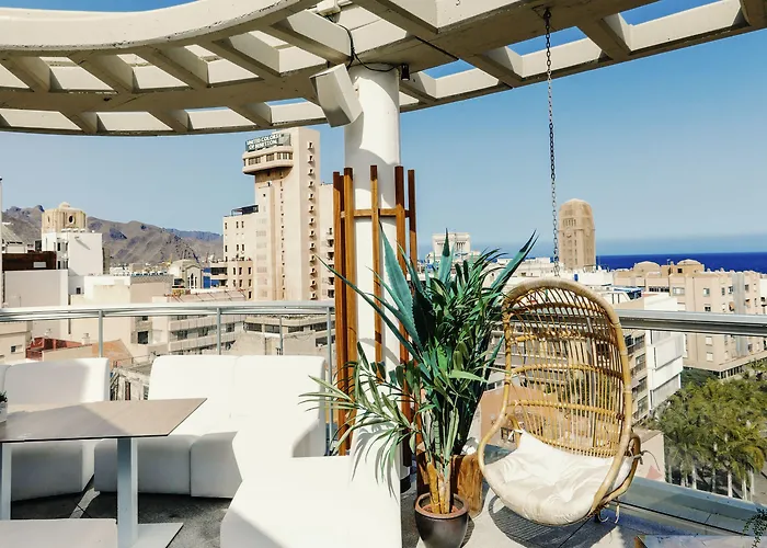Hotell Urban Anaga 4*