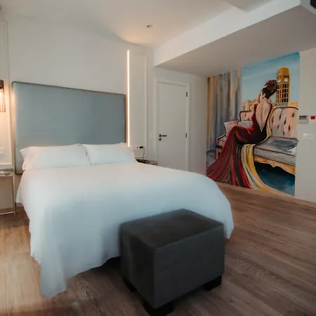 Hotel Urban Anaga 4*