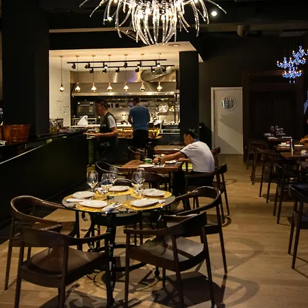Urban Anaga Hotel 4*