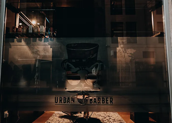 מלון Urban Anaga