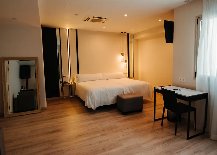 Hotel Urban Anaga 4*